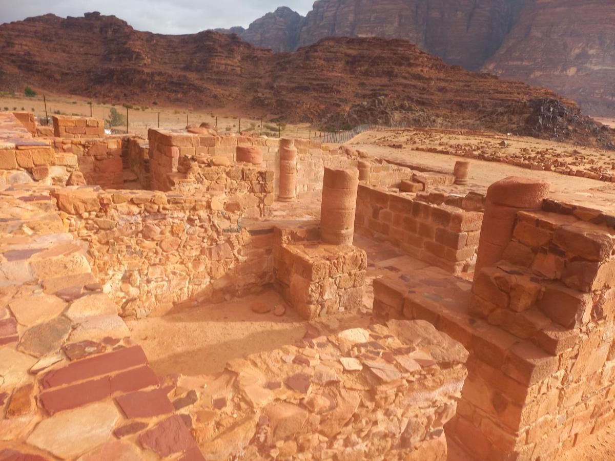 Wadi Rum Secrets Camp Extérieur photo